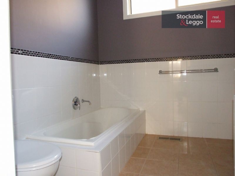 29 Shanahan Parade, Newborough VIC 3825