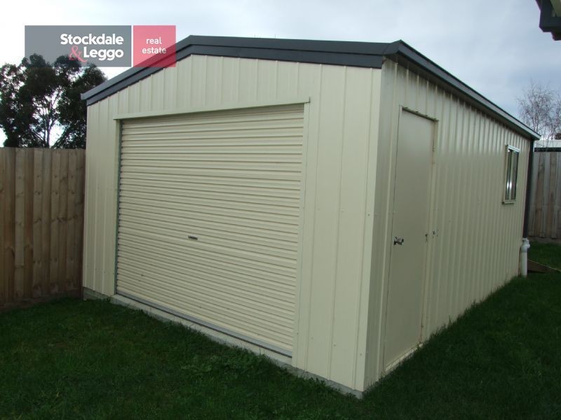 39 Sweetwater Place, Moe VIC 3825
