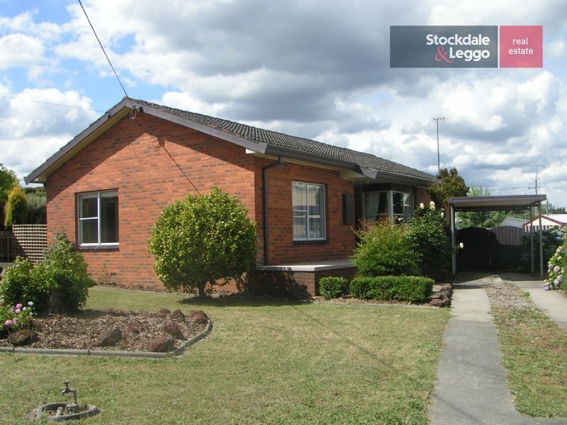 6 Tresswell Ave, Newborough VIC 3825