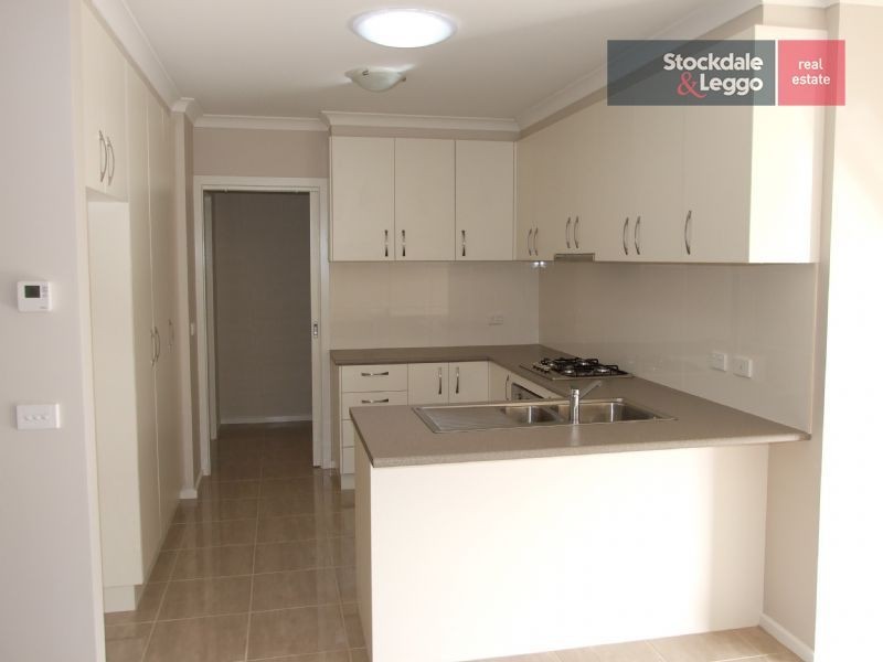 4/23-25 Central Ave, Newborough VIC 3825