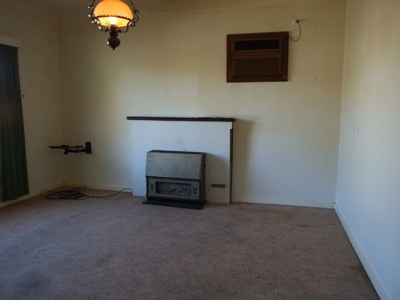 9 Bliss Street, Moe VIC 3825