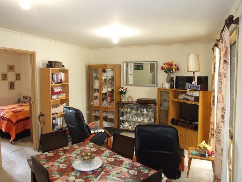 4/15 Burrage Street, Moe VIC 3825