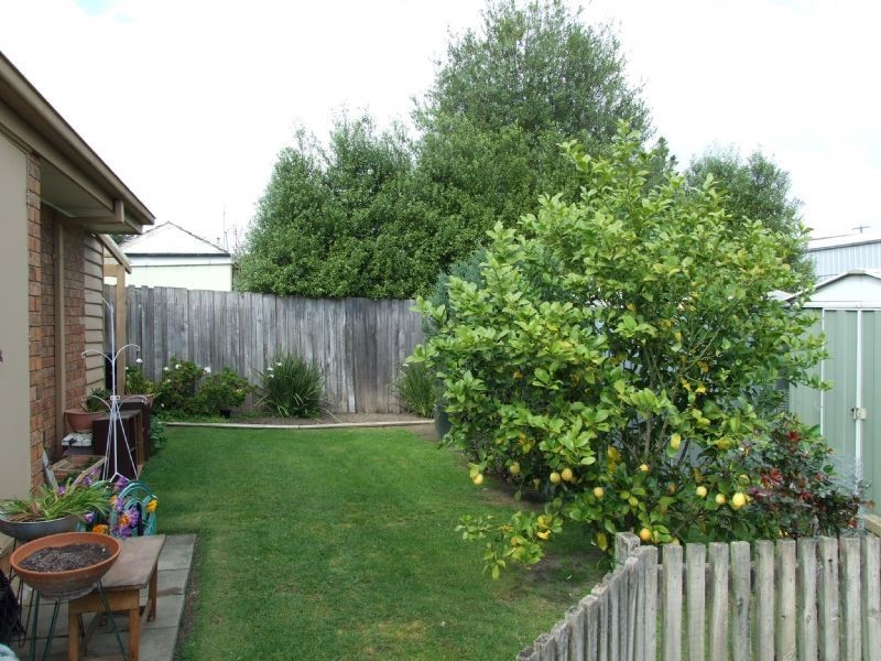 4/15 Burrage Street, Moe VIC 3825