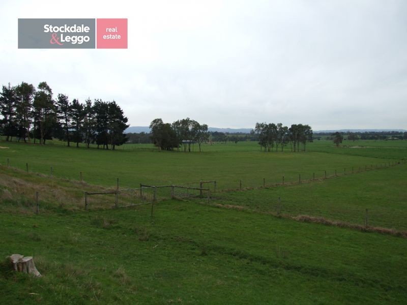 27 Moe Willow Grove Road, Tanjil South VIC 3825