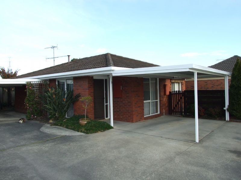 3/10 Banksia Street, Newborough VIC 3825