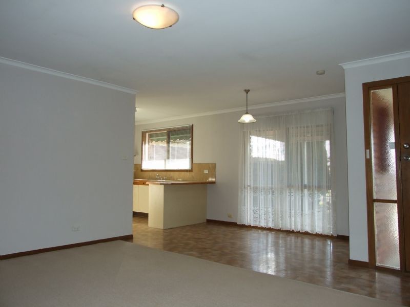 3/10 Banksia Street, Newborough VIC 3825