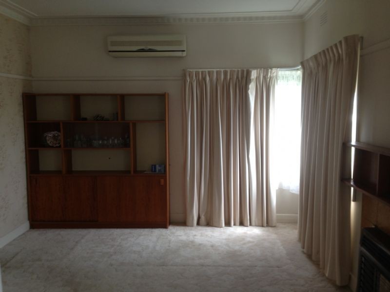 17 Reservoir Road, Moe VIC 3825