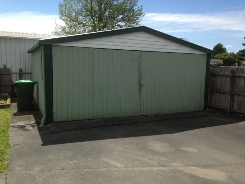 17 Reservoir Road, Moe VIC 3825