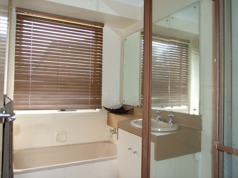 3 March Street, Newborough VIC 3825