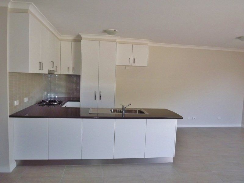 2 C Boolarra Ave, Newborough VIC 3825