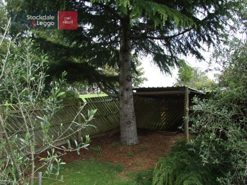 28 St Phillack Crescent, Rawson VIC 3825