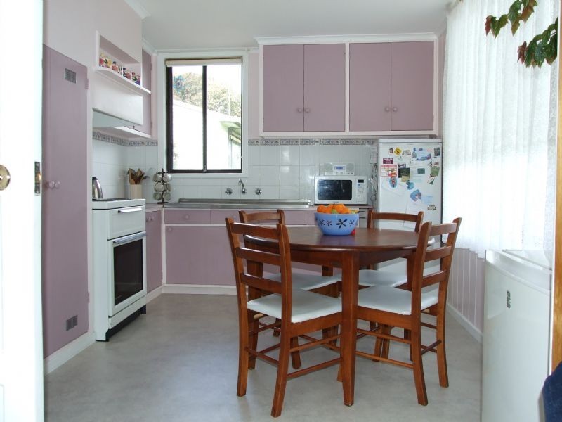 63 Boolarra Ave, Newborough VIC 3825