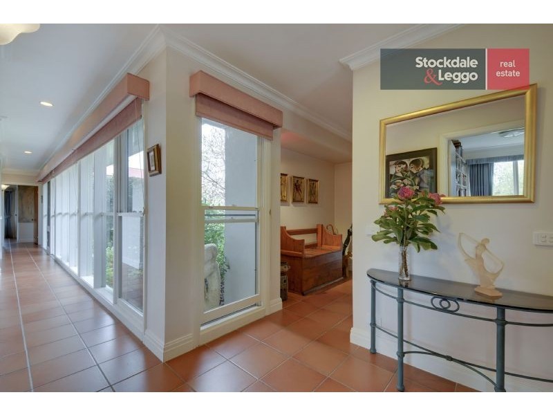 70 Simon Court, Moe South VIC 3825