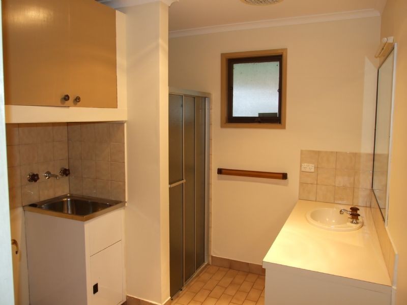 23/15 Burrage Court, Moe VIC 3825