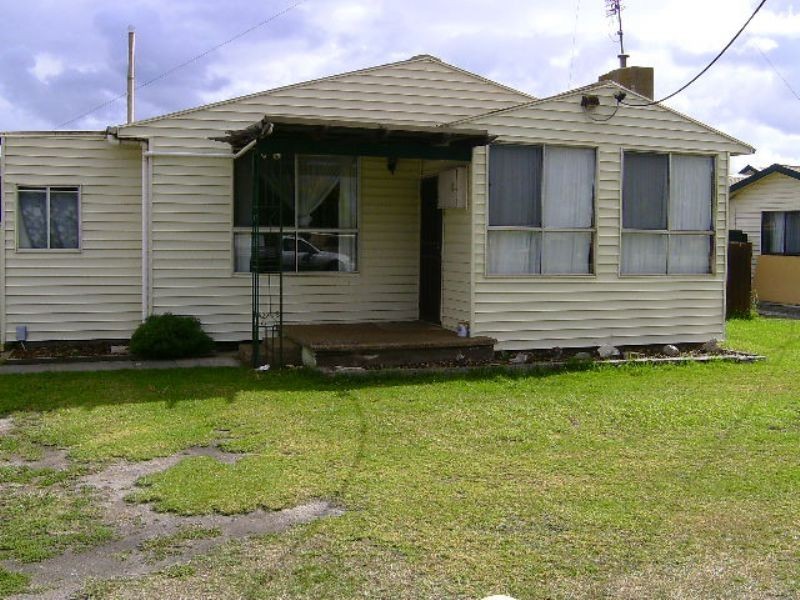 242 Old Sale Road, Newborough VIC 3825