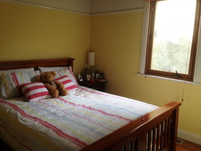 4 Railway Crescent, Moe VIC 3825