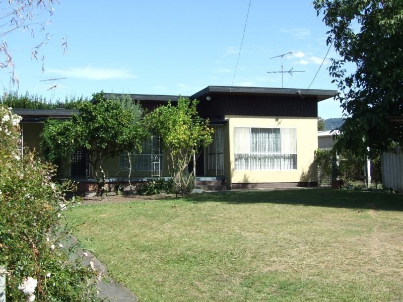 15 Brendan Street, Moe VIC 3825