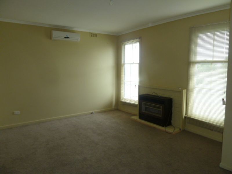 11 Margaret Street, Moe VIC 3825