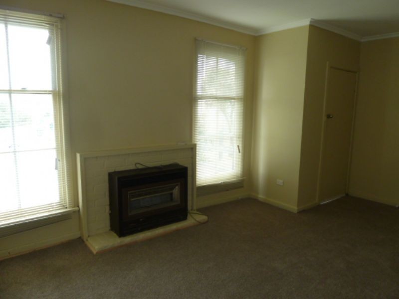 11 Margaret Street, Moe VIC 3825