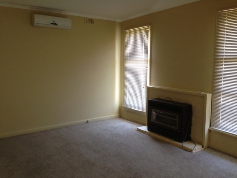 11 Margaret Street, Moe VIC 3825