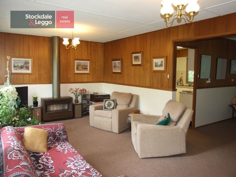33 St Phillack Crescent, Rawson VIC 3825