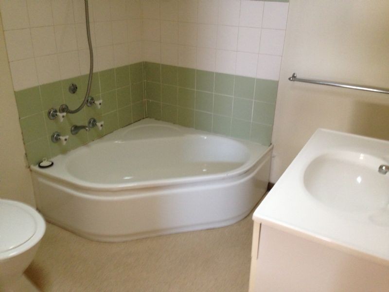 1/4-6 Monash Road, Newborough VIC 3825