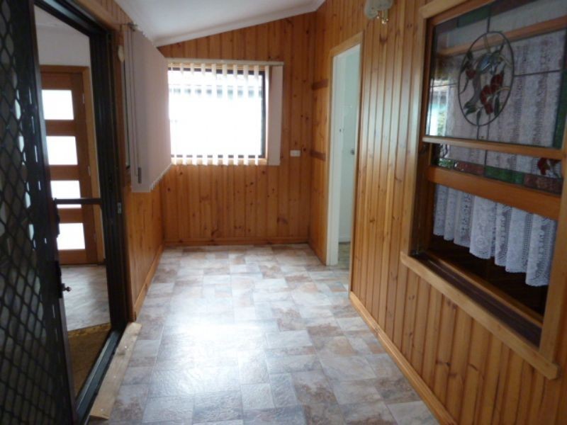 24 Brock Street, Moe VIC 3825