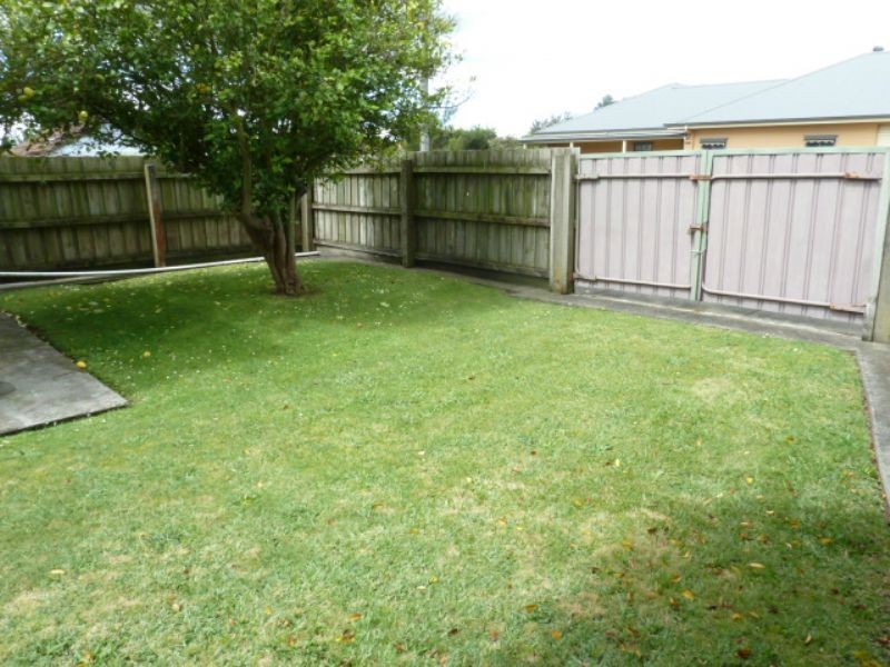 24 Brock Street, Moe VIC 3825
