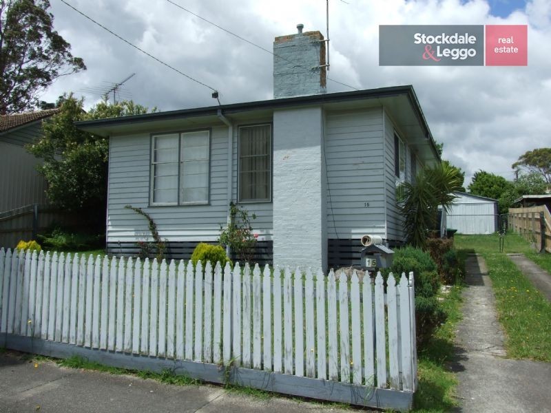 15 Charles Street, Moe VIC 3825