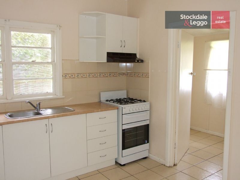 15 Charles Street, Moe VIC 3825