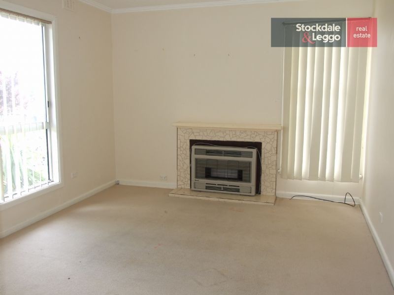15 Charles Street, Moe VIC 3825