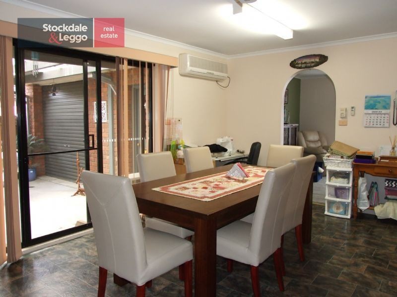 16 Tresswell Avenue, Newborough VIC 3825