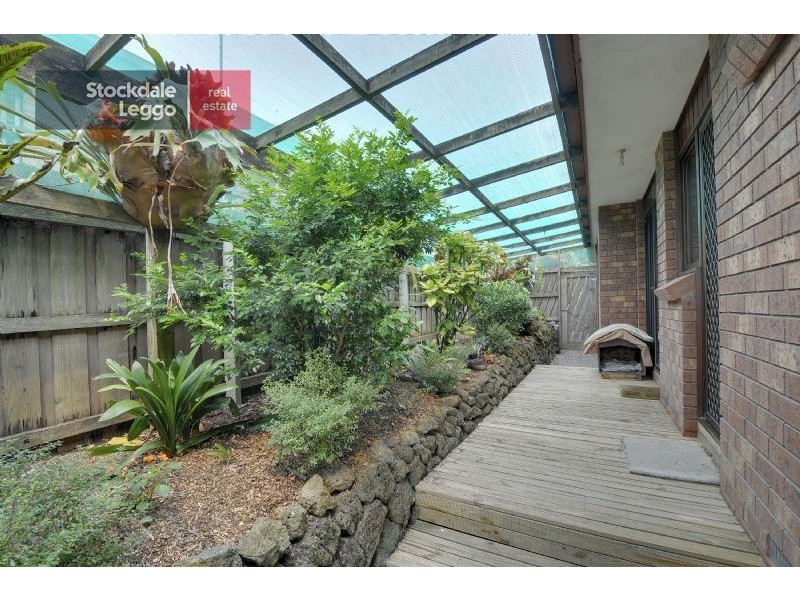 7 Scorpio Drive, Moe VIC 3825