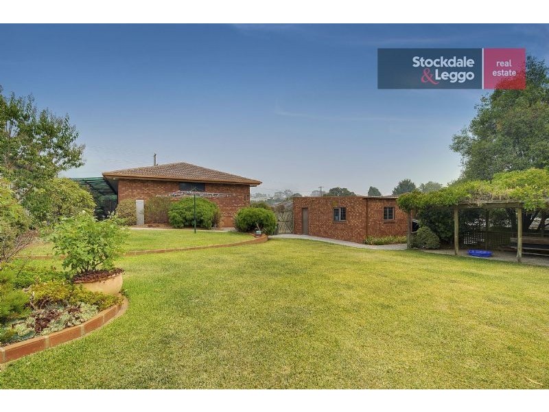 7 Scorpio Drive, Moe VIC 3825