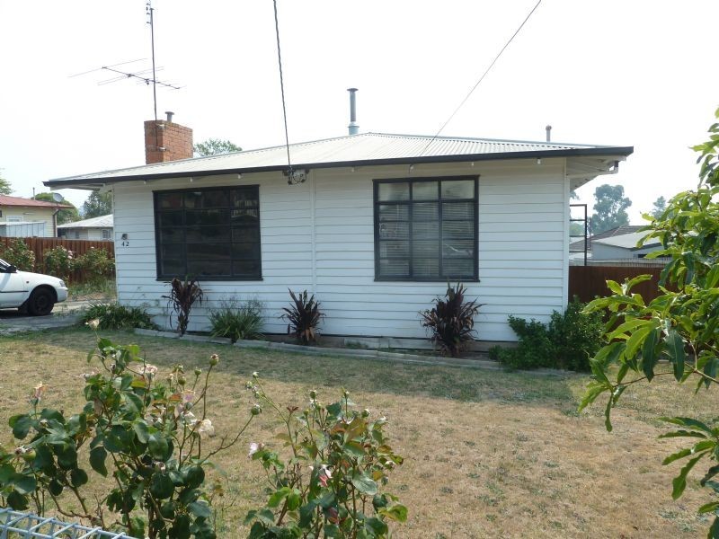 42 Prince Street, Moe VIC 3825