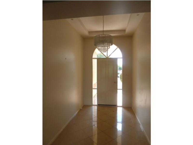 21 Lisle Street, Moe VIC 3825