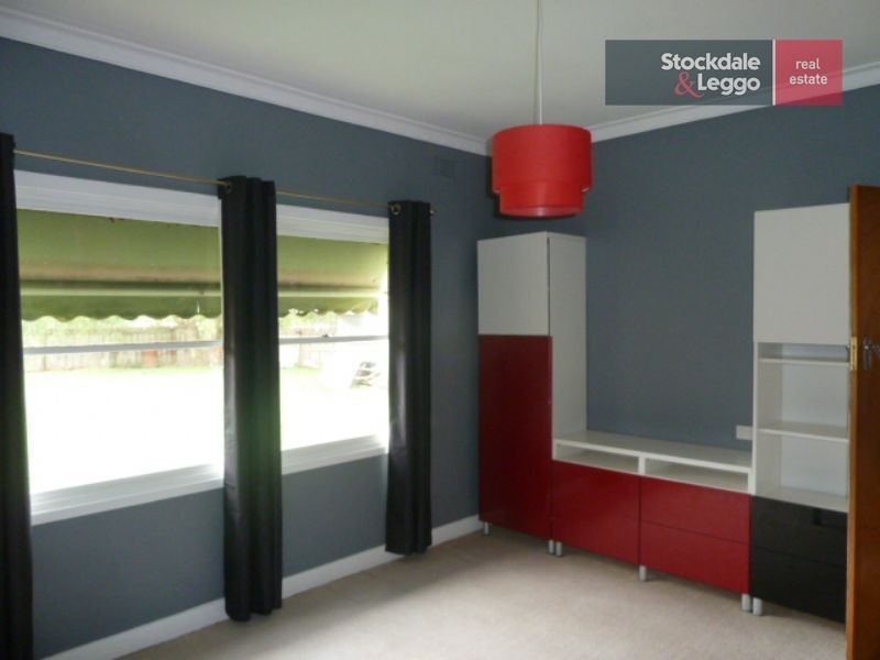 4 Coalville road, Moe VIC 3825