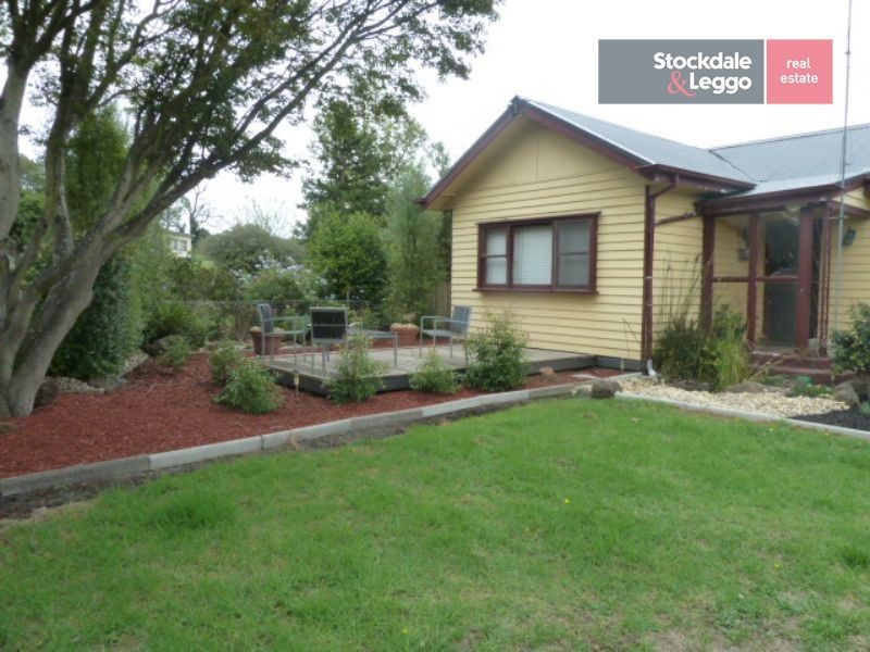 4 Coalville road, Moe VIC 3825