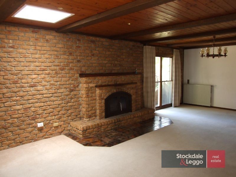 4 Alpha Court, Moe VIC 3825