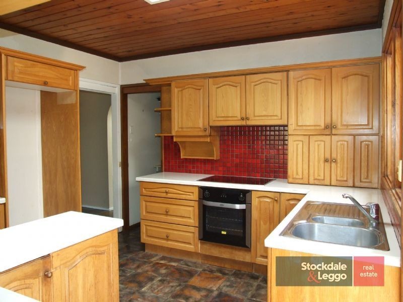 4 Alpha Court, Moe VIC 3825