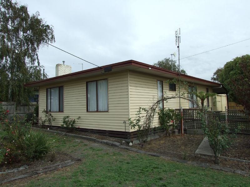 2 King Street, Moe VIC 3825