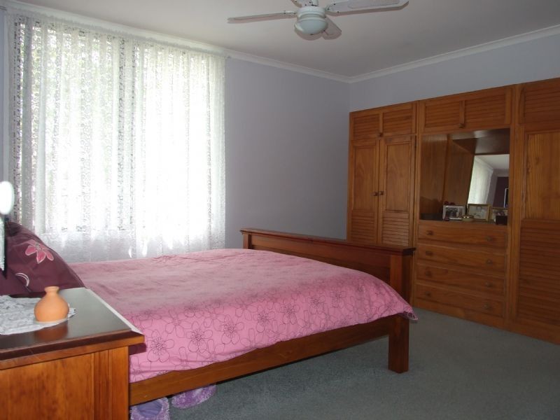 63 Boolarra Avenue, Newborough VIC 3825