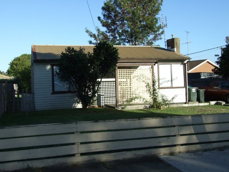 66 Boolarra Ave, Newborough VIC 3825