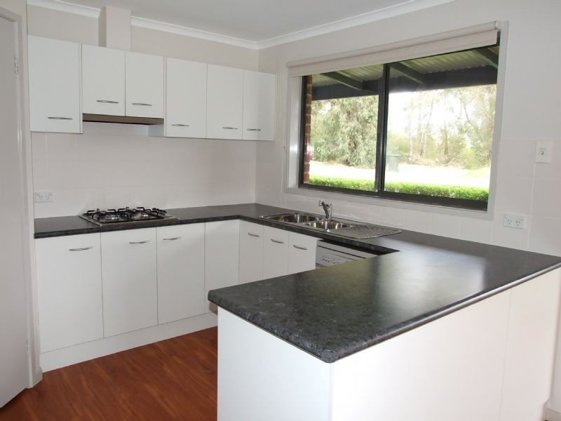 1016 Moe Willow Grove Road, Willow Grove VIC 3825