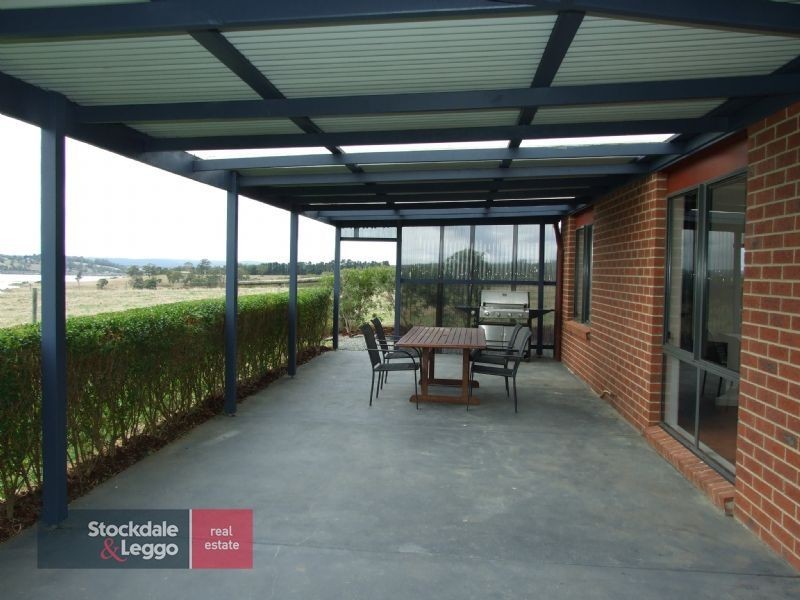 1016 Moe Willow Grove Road, Willow Grove VIC 3825
