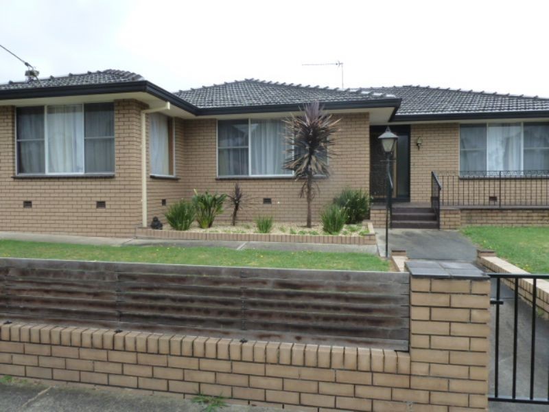 1 Gladstone Street, Moe VIC 3825