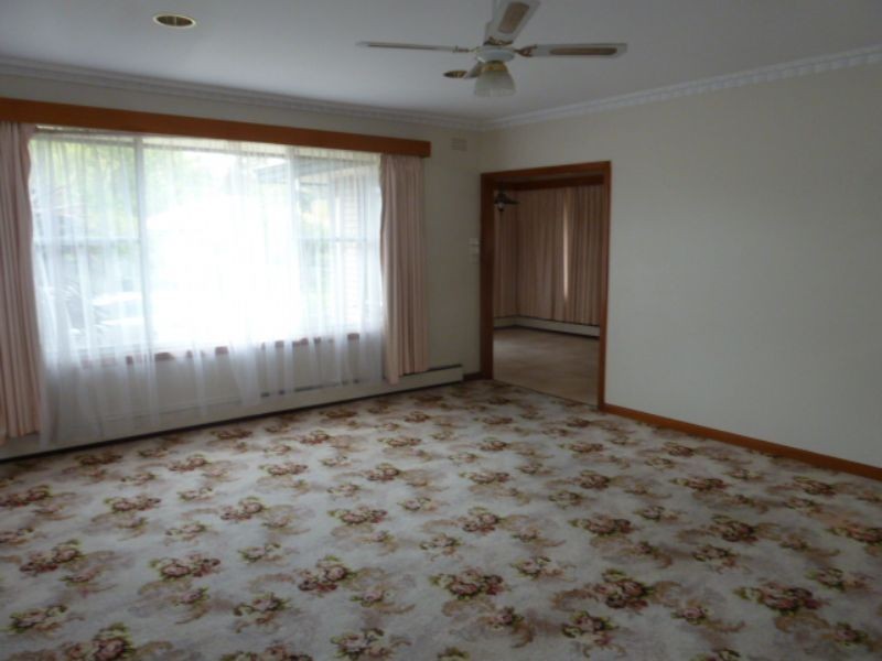 1 Gladstone Street, Moe VIC 3825