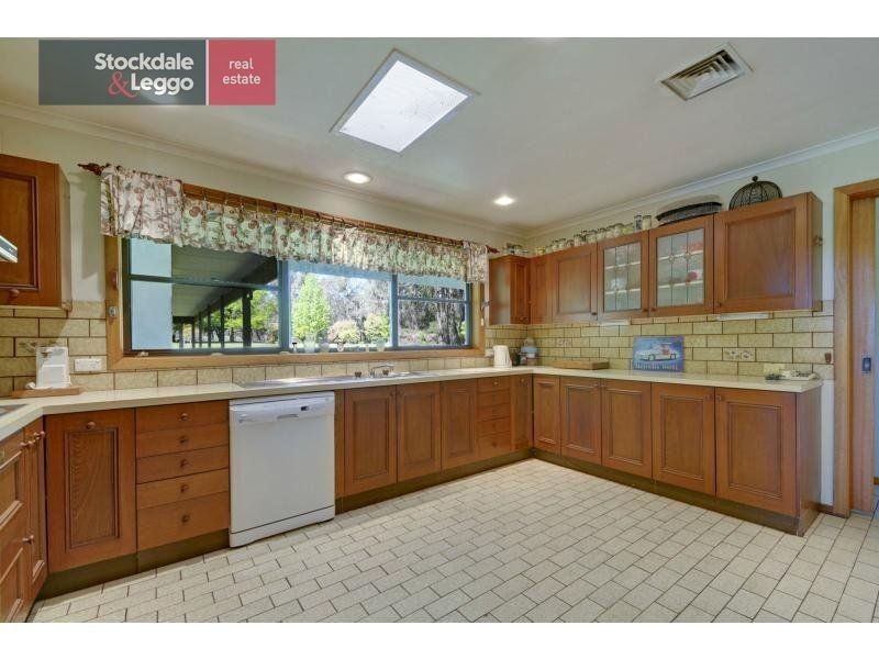 6 Frys Track, Newborough VIC 3825