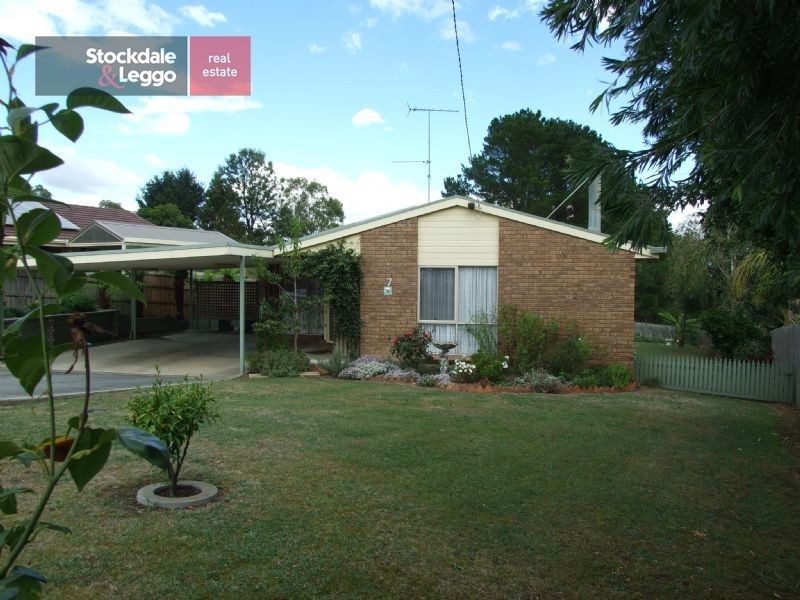 7 Tooronga Road, Willow Grove VIC 3825