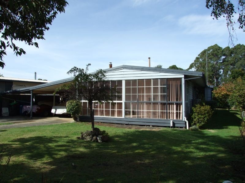11 St Gwinear Court, Rawson VIC 3825